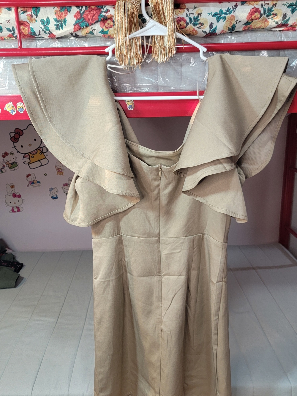 TCEC Beige Ruffle-Trim Midi Sheath Dress Size Small - Picture 2 of 6
